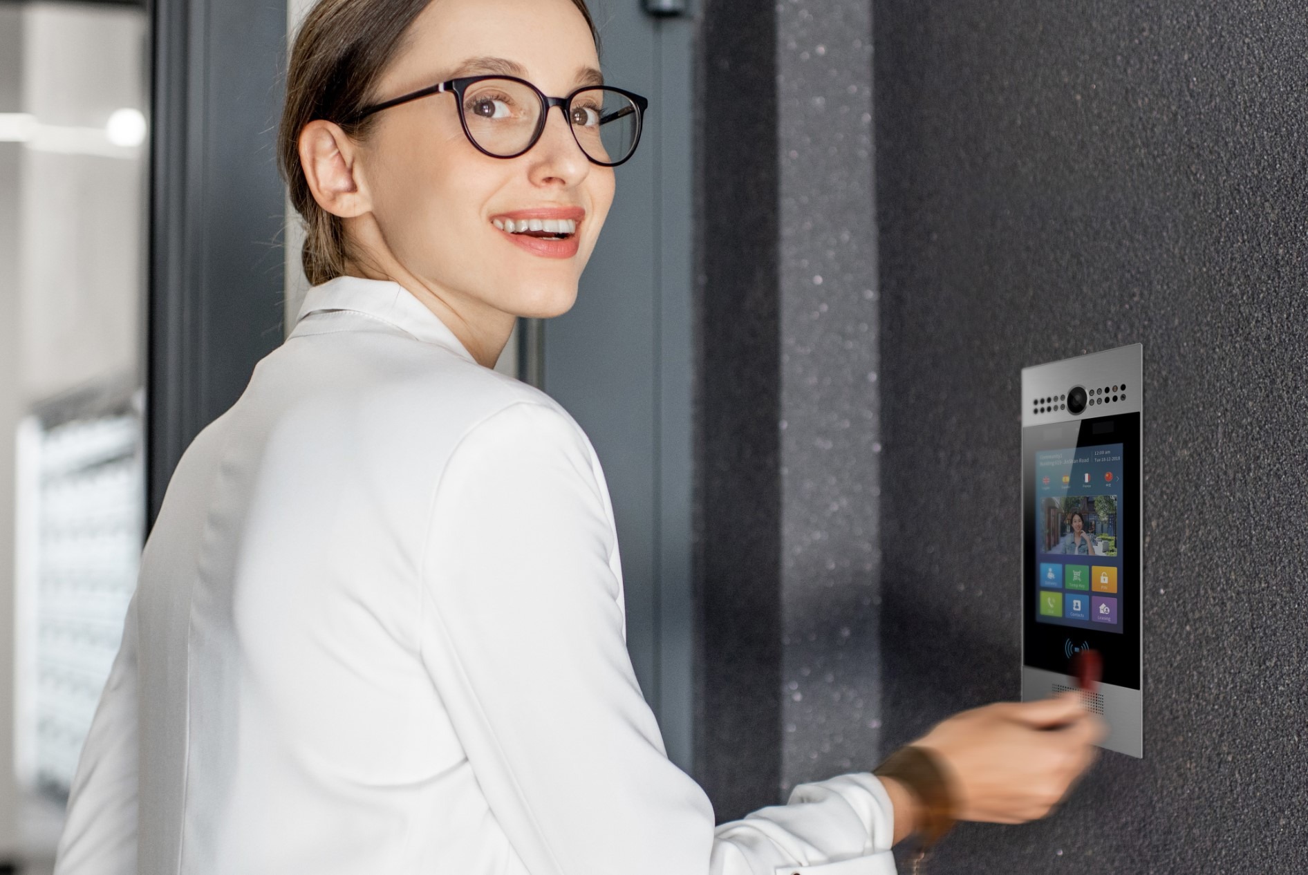 akuvox intercom access home 2nd image